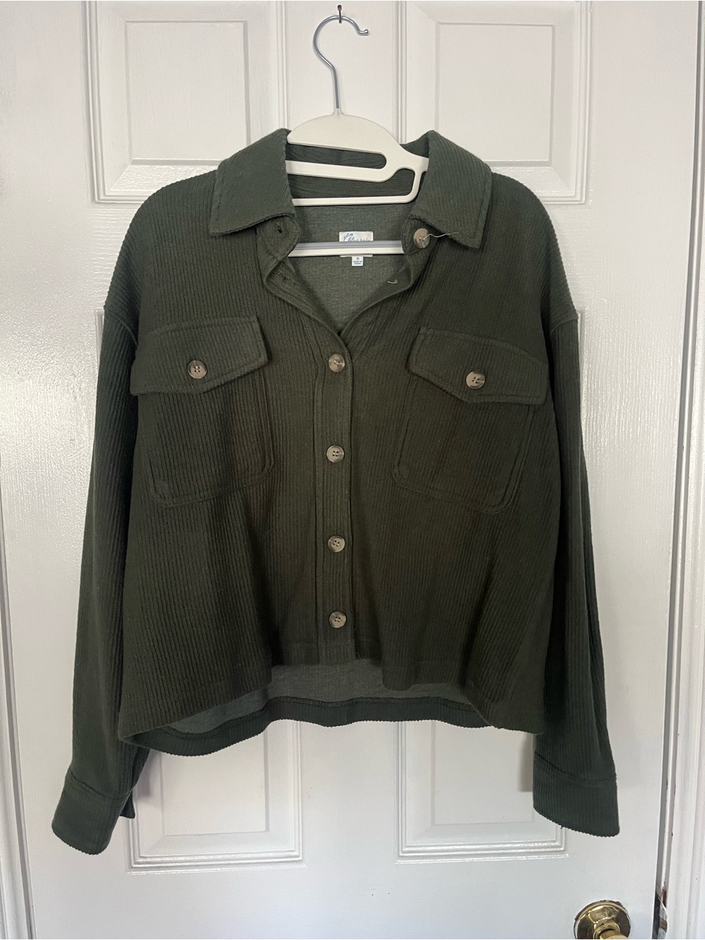 Olive Green Button-Up Shacket with Chest Pockets